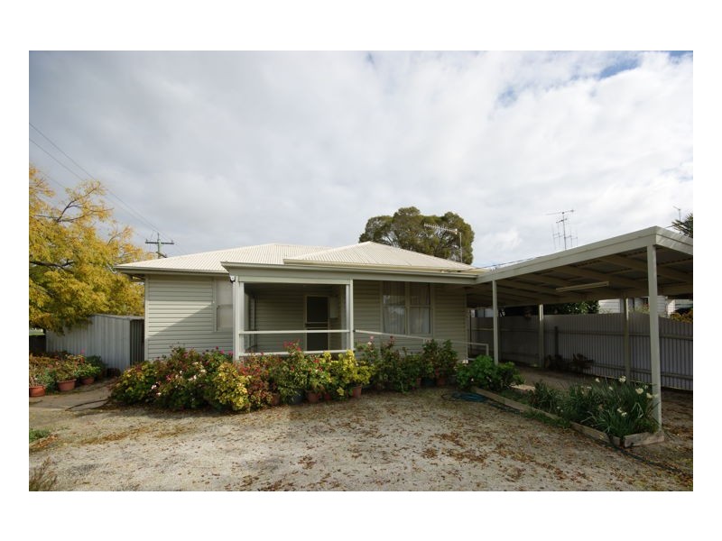 286 Sloane Street, Deniliquin NSW 2710