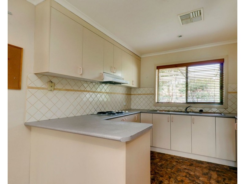 321 Mann Street, Deniliquin NSW 2710