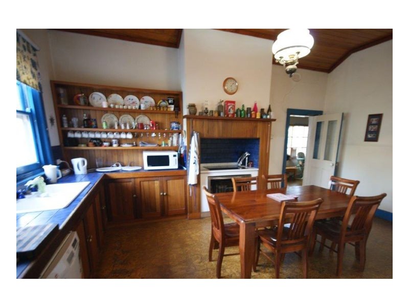 348 Harfleur St, Deniliquin NSW 2710