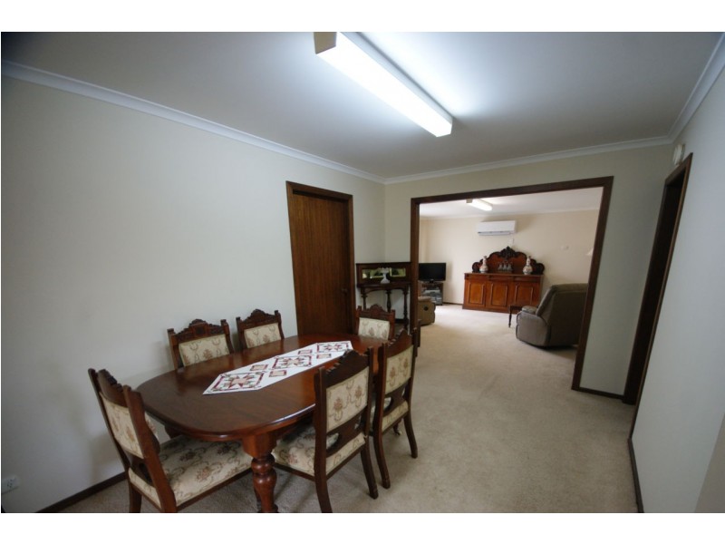 2/232 Harfleur Street, Deniliquin NSW 2710