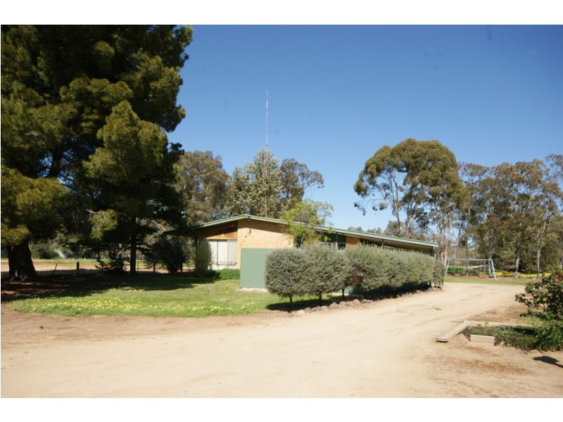 440 Hay Road, Deniliquin NSW 2710
