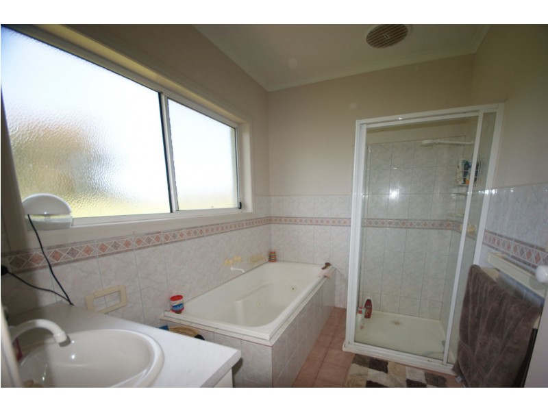 155 Lawson Syphon Road, Deniliquin NSW 2710