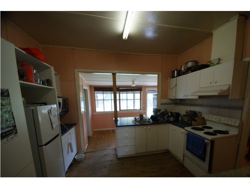 316 Mann Street, Deniliquin NSW 2710