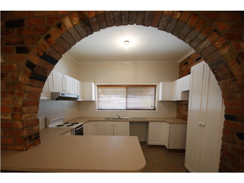 344 Jefferson Street, Deniliquin NSW 2710