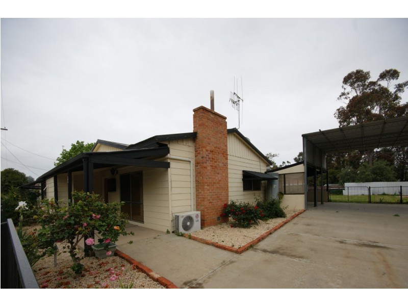 344 Jefferson Street, Deniliquin NSW 2710
