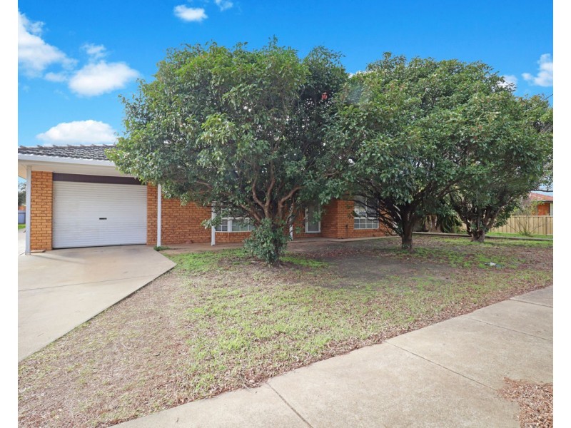 1/281 Harfleur Street, Deniliquin NSW 2710