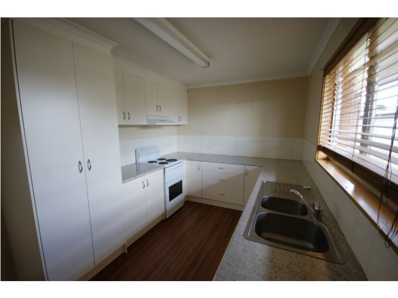 233 Hetherington Street, Deniliquin NSW 2710