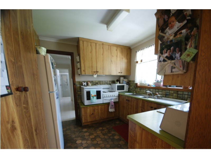 271 Noyes Street, Deniliquin NSW 2710