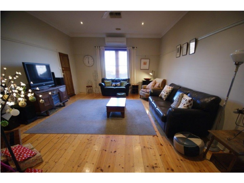 92 Junction Street, Deniliquin NSW 2710