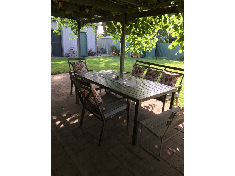 92 Junction Street, Deniliquin NSW 2710