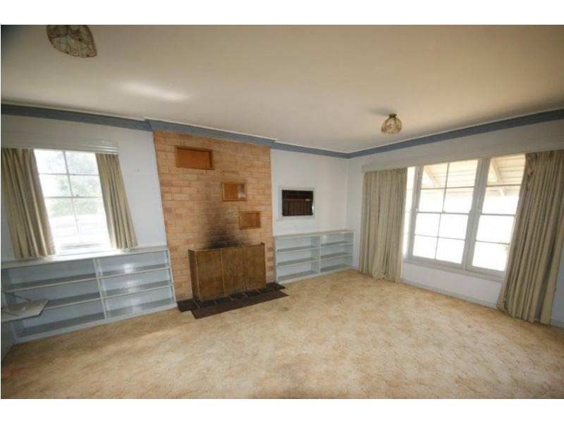 20342 Riverina Hwy (Finley Rd), Deniliquin NSW 2710