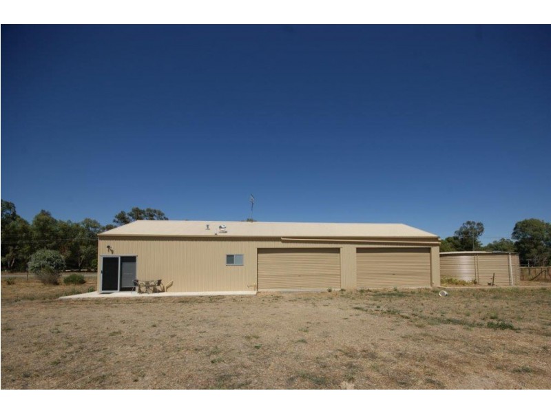 585 Henry Street, Deniliquin NSW 2710