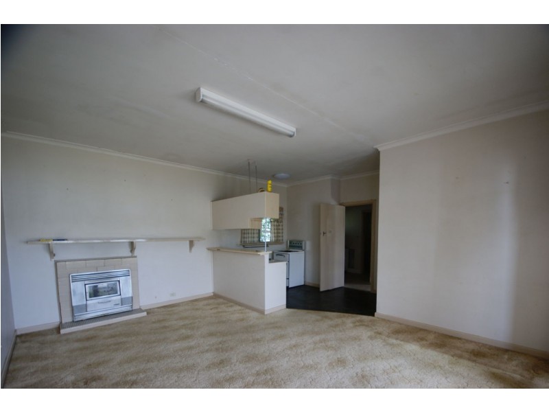 1/450 Maher Street, Deniliquin NSW 2710