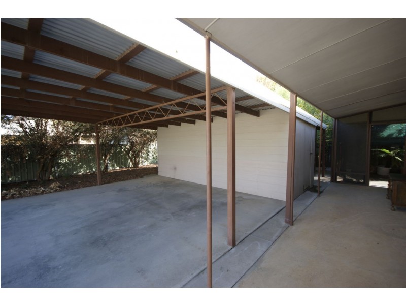 523 St Michael St, Deniliquin NSW 2710