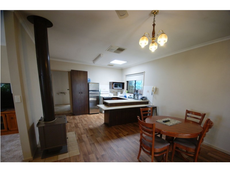 523 St Michael St, Deniliquin NSW 2710