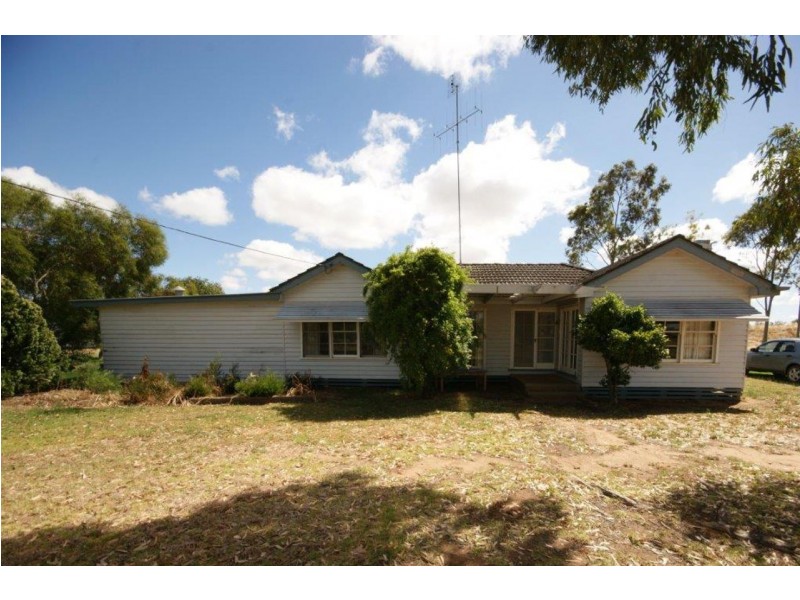 Windy Corner Finley Road (Riverina Hwy), Deniliquin NSW 2710