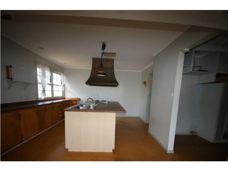 Windy Corner Finley Road (Riverina Hwy), Deniliquin NSW 2710