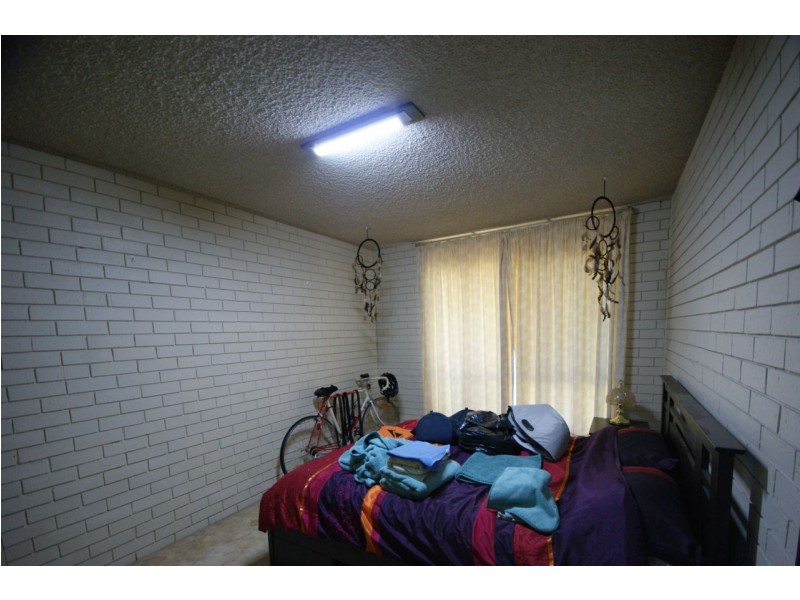 2/399 George Street, Deniliquin NSW 2710