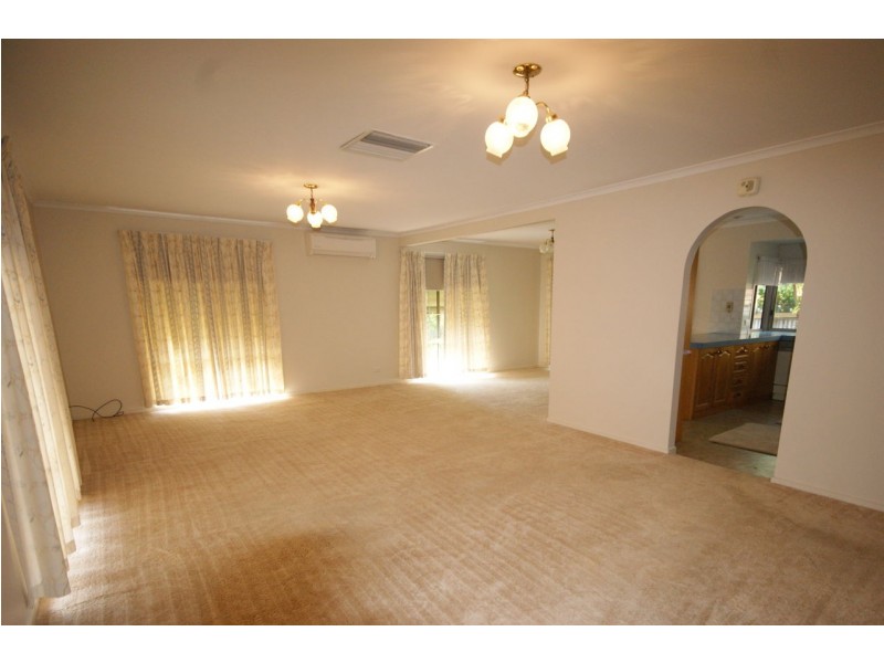 10 Watson Court, Deniliquin NSW 2710