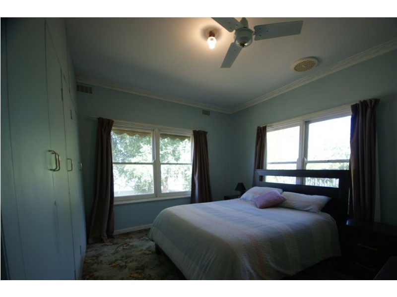 525 Maher Street, Deniliquin NSW 2710