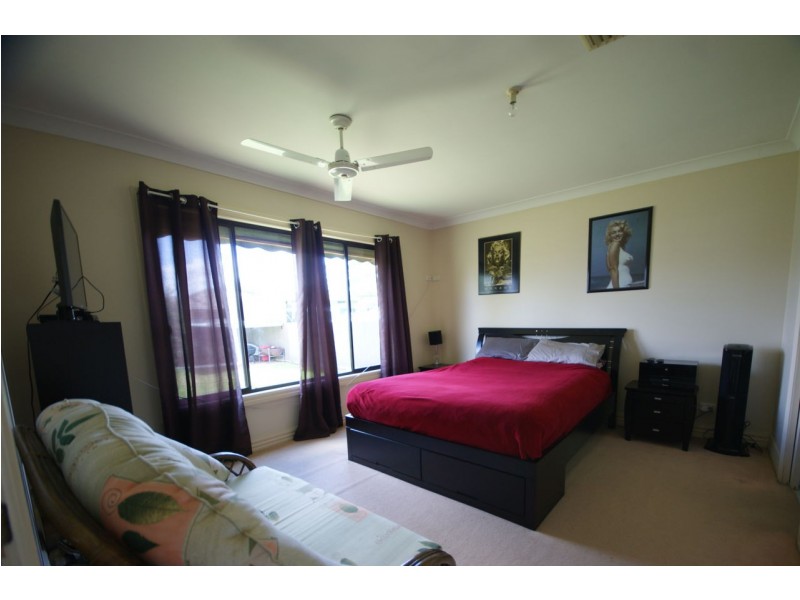 308 Sloane Street, Deniliquin NSW 2710