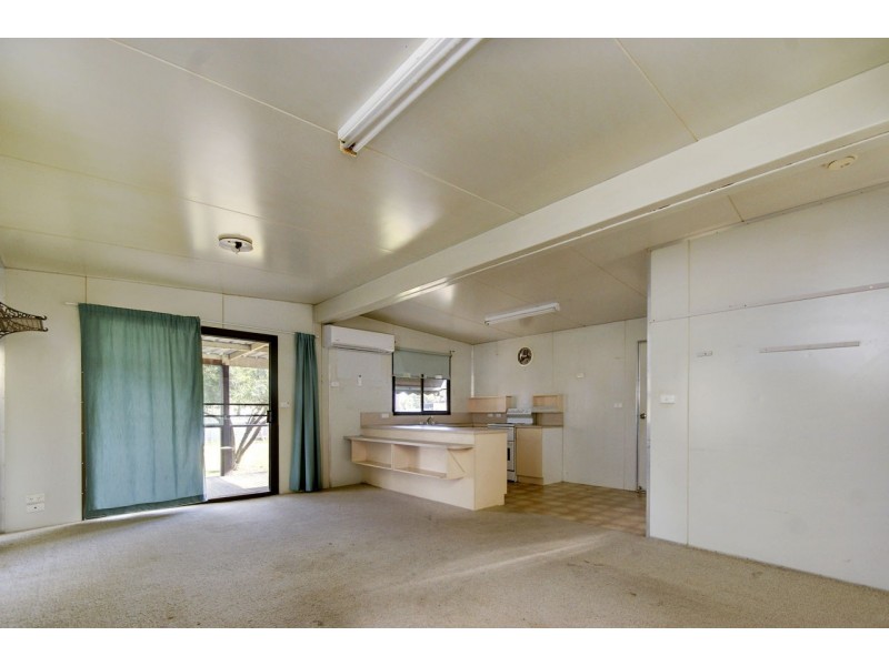 129 Hardinge Street, Deniliquin NSW 2710