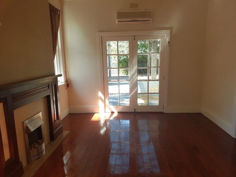 351 Henry Street, Deniliquin NSW 2710