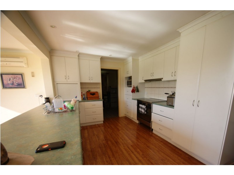 120 McCrabb Road, Deniliquin NSW 2710