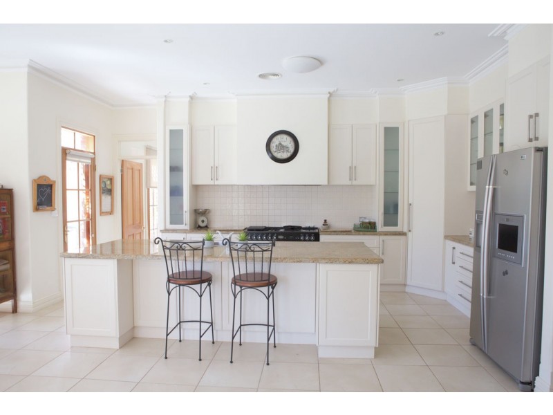 553-571 Harfleur Street, Deniliquin NSW 2710