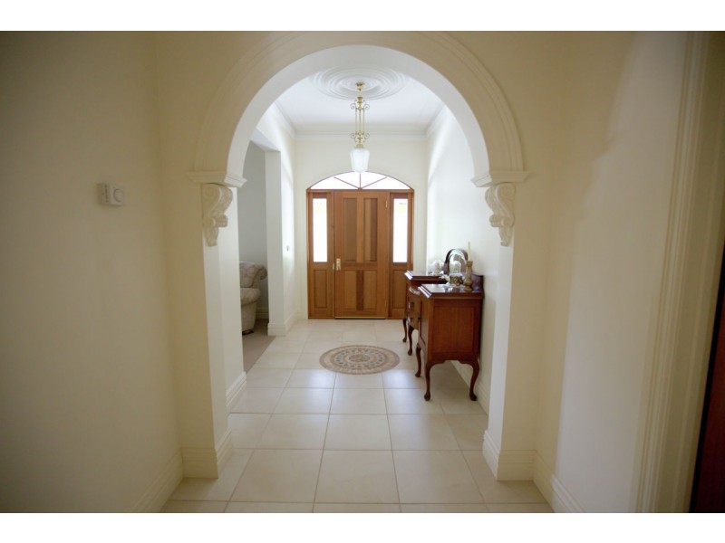 553-571 Harfleur Street, Deniliquin NSW 2710