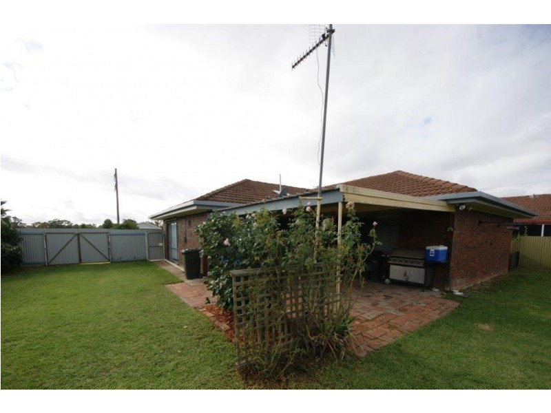 292 Fitzroy Street, Deniliquin NSW 2710