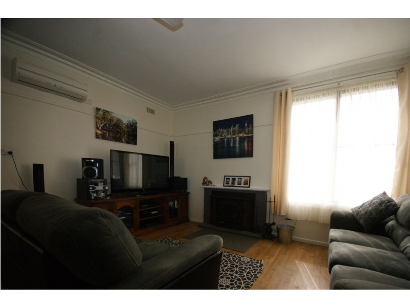 298 Henry Street, Deniliquin NSW 2710