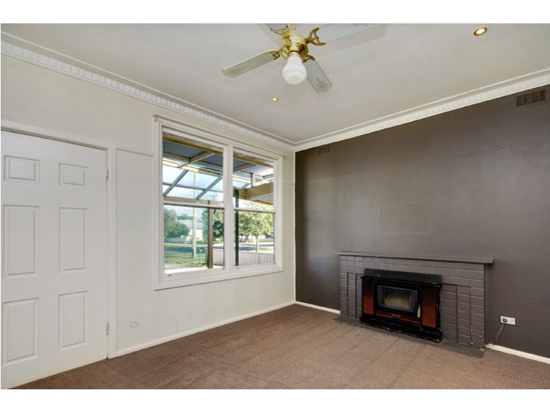 291 Sloane Street, Deniliquin NSW 2710