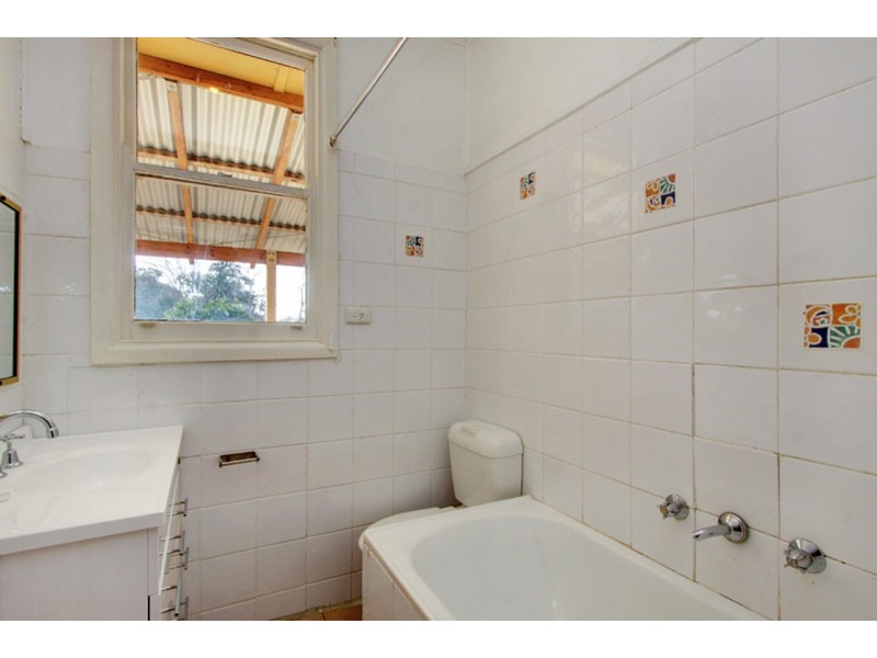 291 Sloane Street, Deniliquin NSW 2710