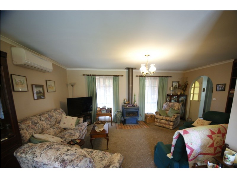 271 Noyes Street, Deniliquin NSW 2710