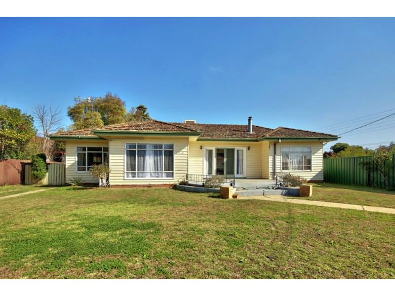 418 Henry Street, Deniliquin NSW 2710