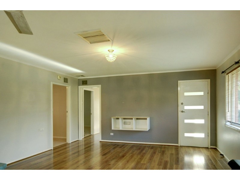 116 Hughes St, Deniliquin NSW 2710