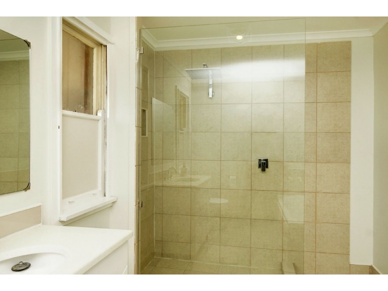 116 Hughes St, Deniliquin NSW 2710