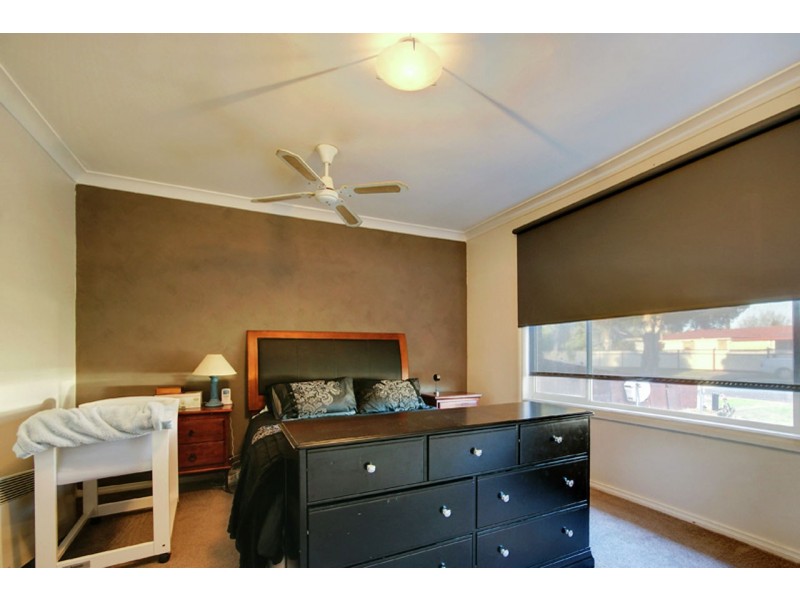 119 Burton Street, Deniliquin NSW 2710