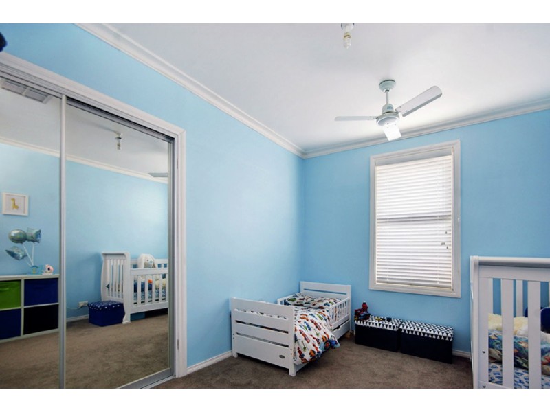 119 Burton Street, Deniliquin NSW 2710