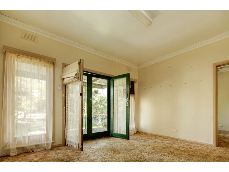 521 Poictiers Street, Deniliquin NSW 2710