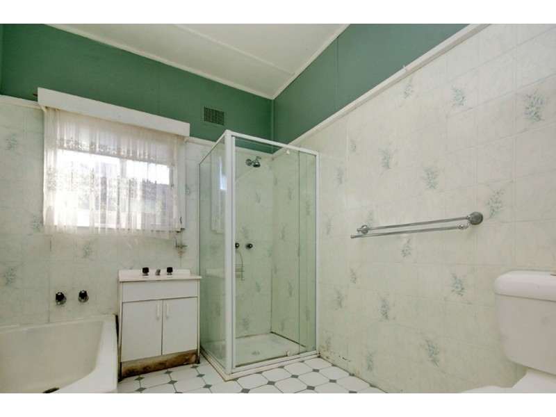 521 Poictiers Street, Deniliquin NSW 2710