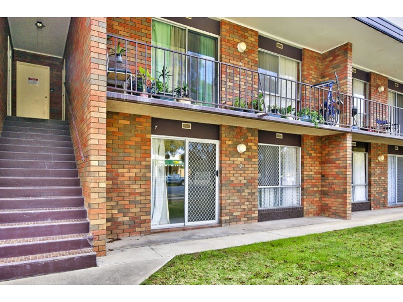 3/399 George Street, Deniliquin NSW 2710