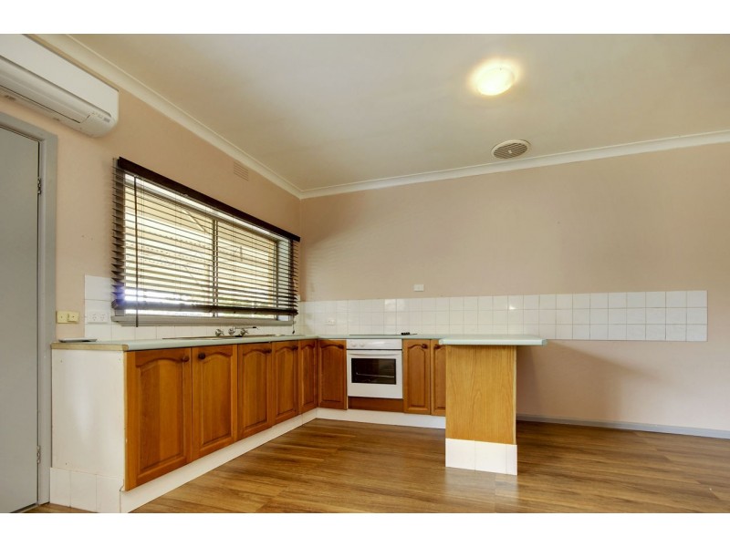 1/306 Wick Street, Deniliquin NSW 2710