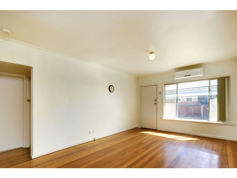 1/453 Maher Street, Deniliquin NSW 2710