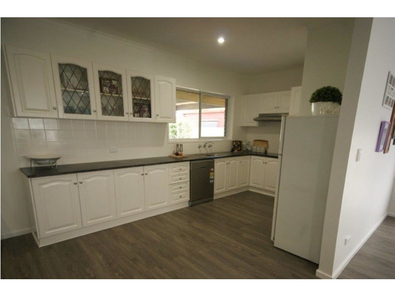 292 Fitzroy Street, Deniliquin NSW 2710