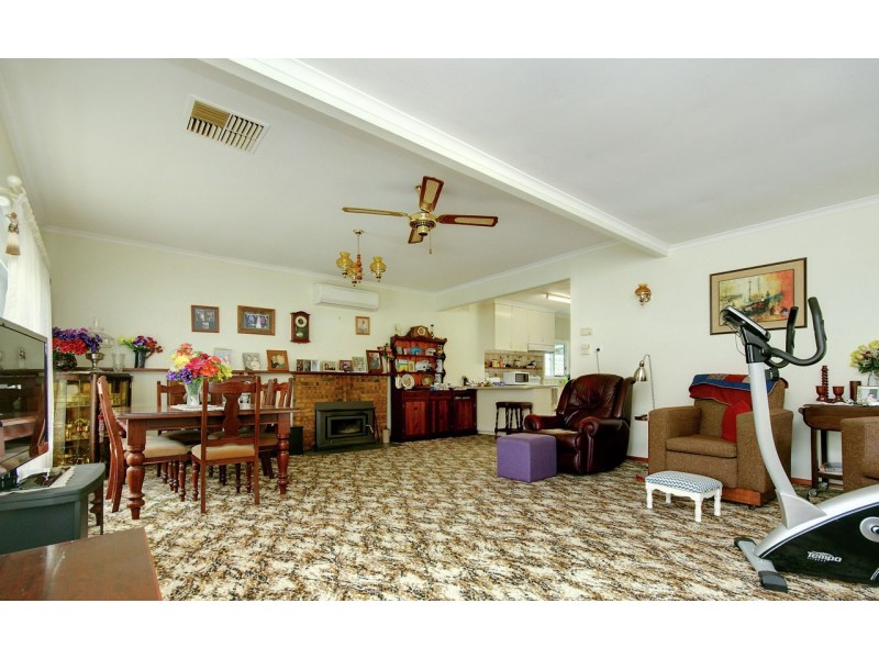 333 Fitzroy Street, Deniliquin NSW 2710