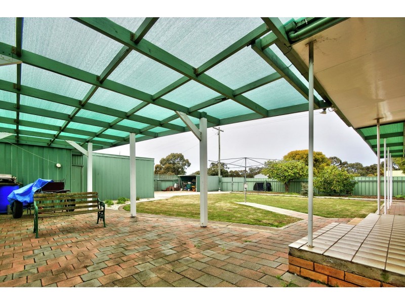 333 Fitzroy Street, Deniliquin NSW 2710