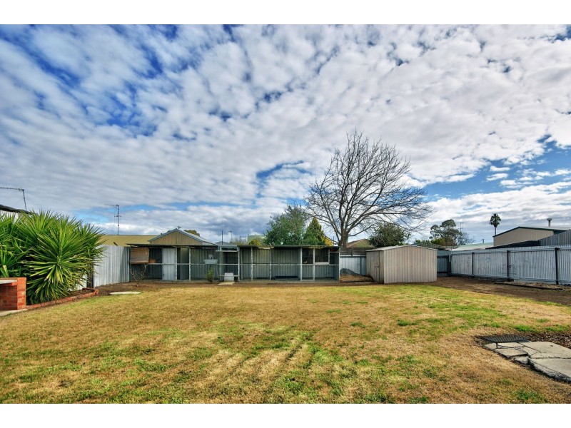 492 Henry Street, Deniliquin NSW 2710