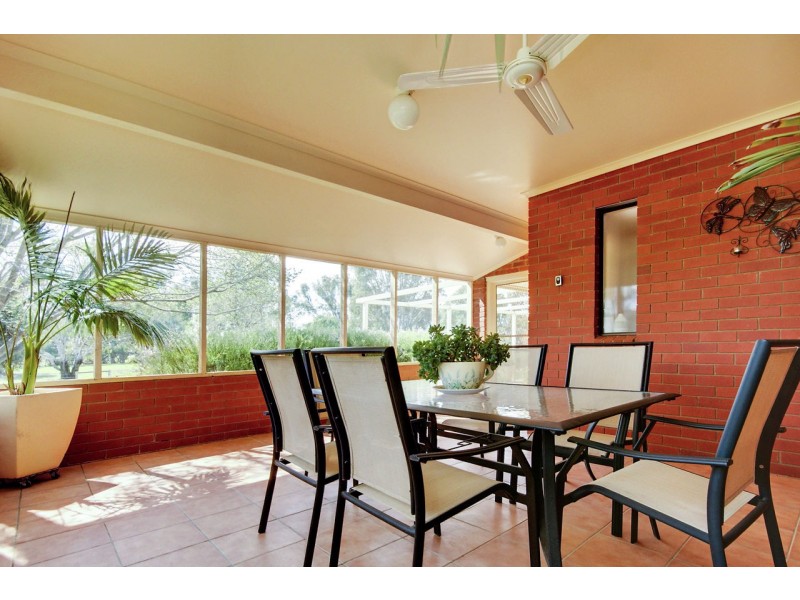 47 Cooinda Lane, Deniliquin NSW 2710